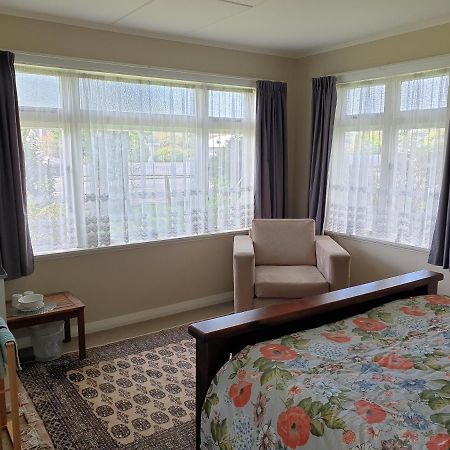 Belvedere House Carterton Екстер'єр фото