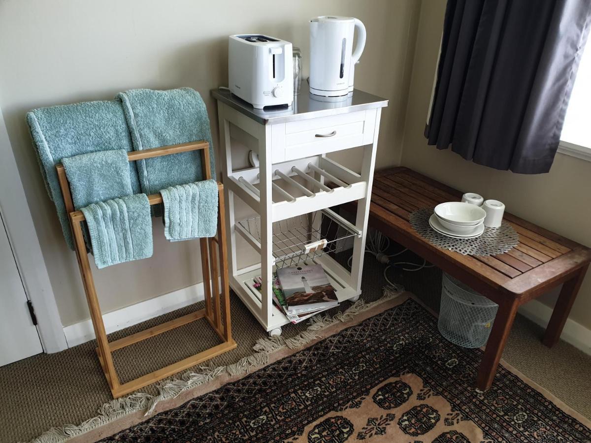 Belvedere House Carterton Екстер'єр фото